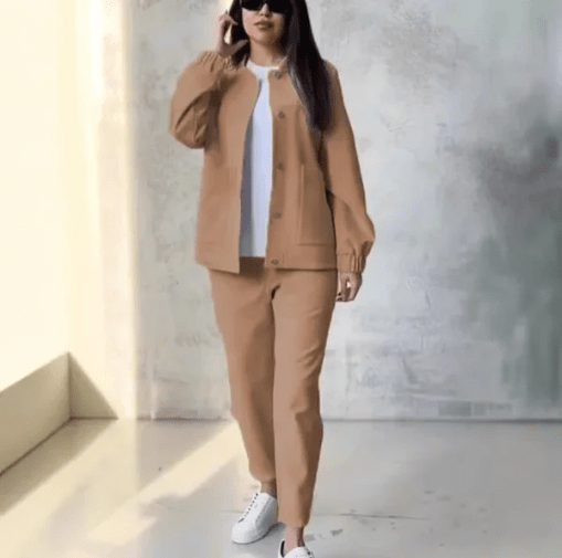 Looks estilosos para o dia a dia: praticidade com personalidade - Gramora | Luxury Ladies Clothing