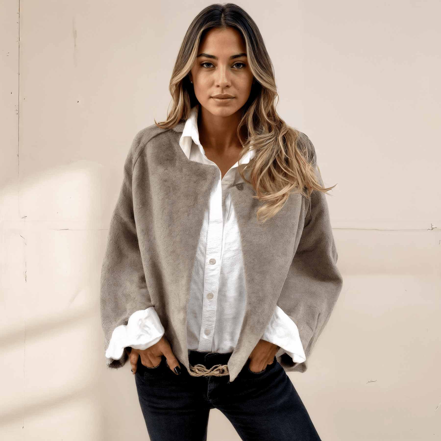 Casaquinho Feminino MonacoGramora | Luxury Ladies Clothing